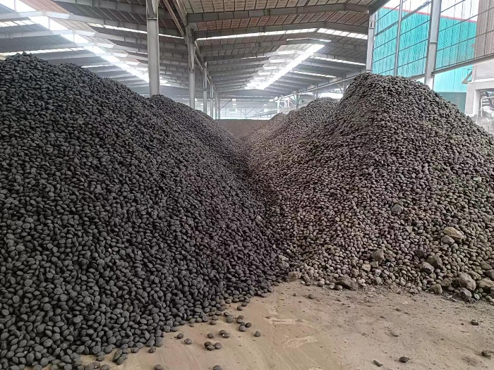 What does the thermal stability of pellets required by steel mills mean?